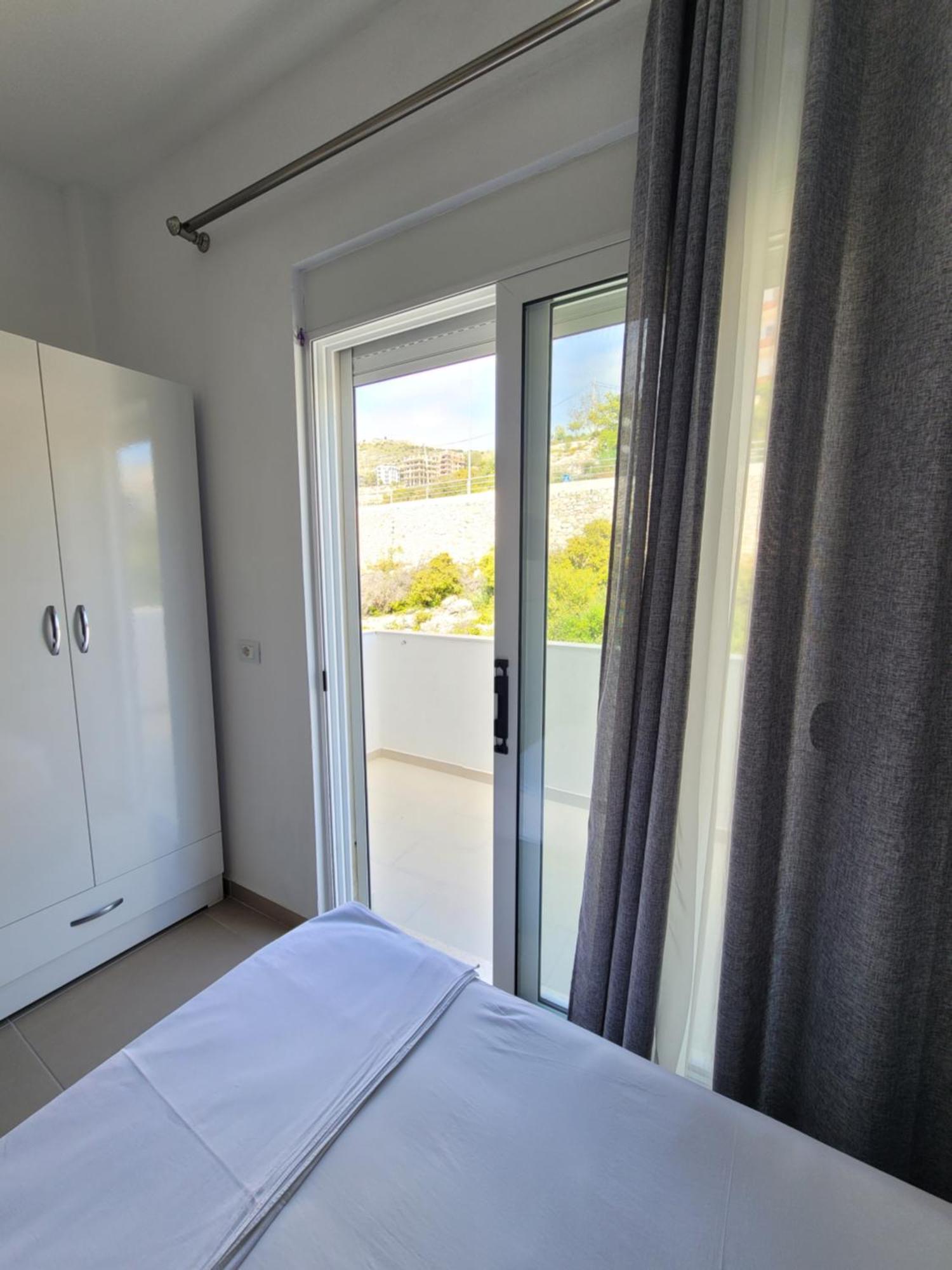 Ferienwohnung Makla Sarandë Zimmer foto